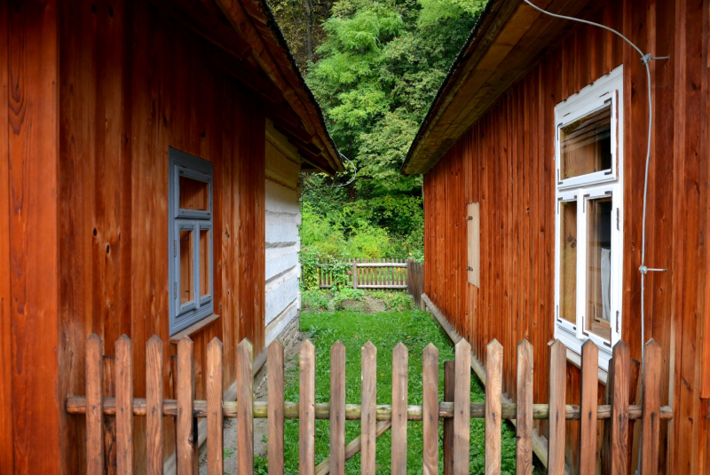 Vlakom do najväčšieho poľského skanzenu v SANOKU