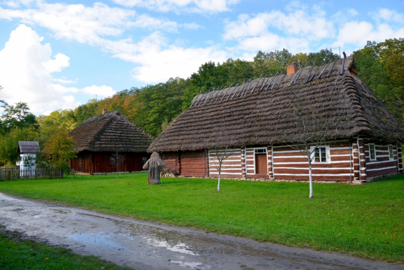 Vlakom do najväčšieho poľského skanzenu v SANOKU