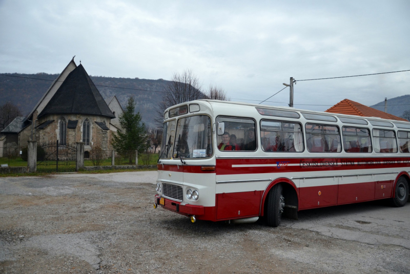 Vlakom za UNESCOM - Vlakom a retrobusom do Domice 17.11.2017