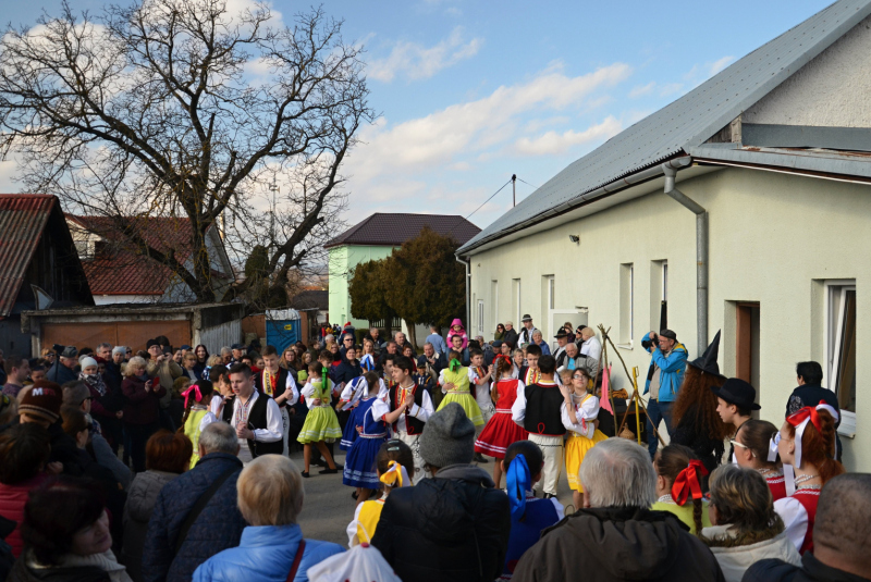 Vlakom na fašiangy na Tokaji